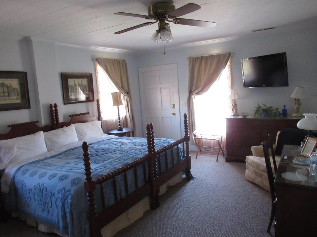 Carrier Houses Bed & Breakfast Rutherfordton Exterior foto