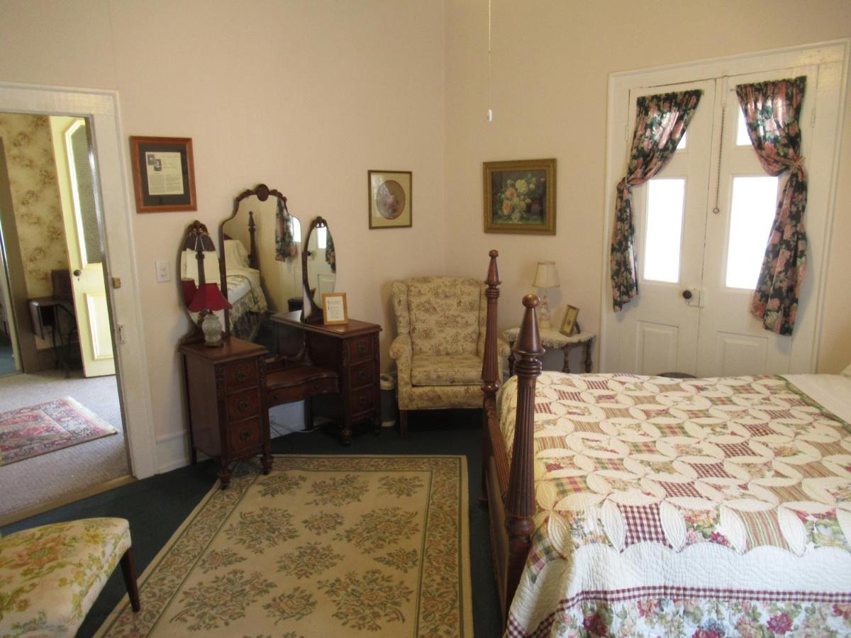 Carrier Houses Bed & Breakfast Rutherfordton Exterior foto